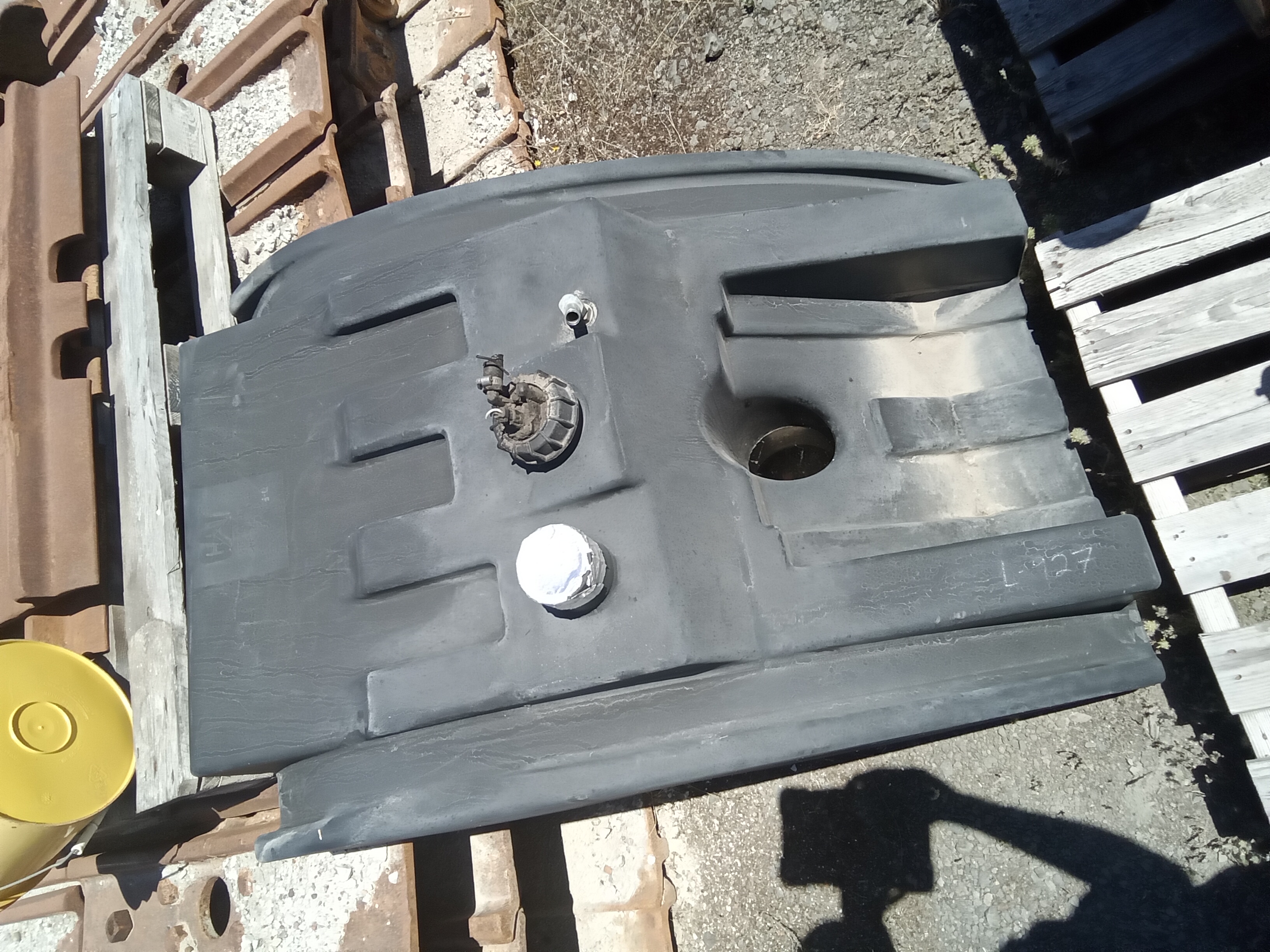 Used TANK A - FUEL 4196646 3